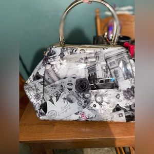 Marilyn Monroe bag with wallet